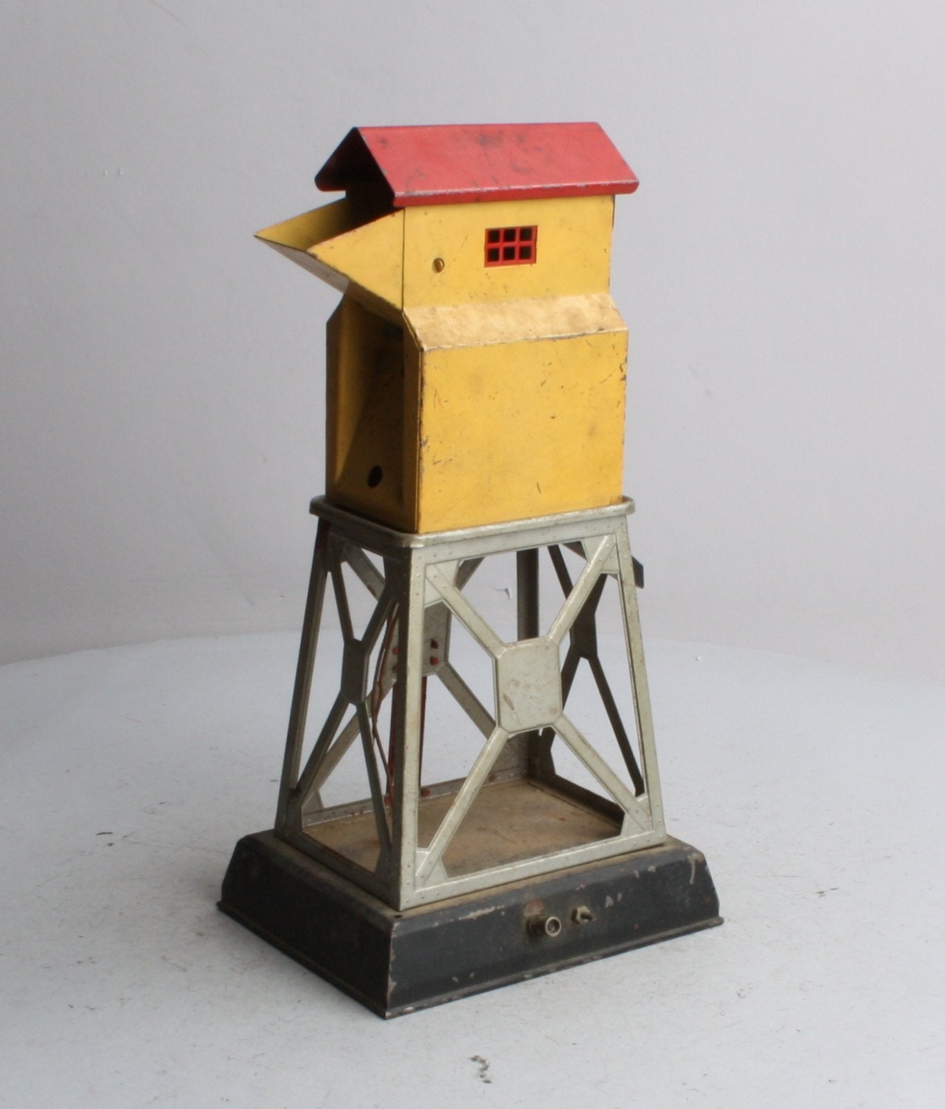 Lionel 98 Vintage O Prewar Operating Coal House
