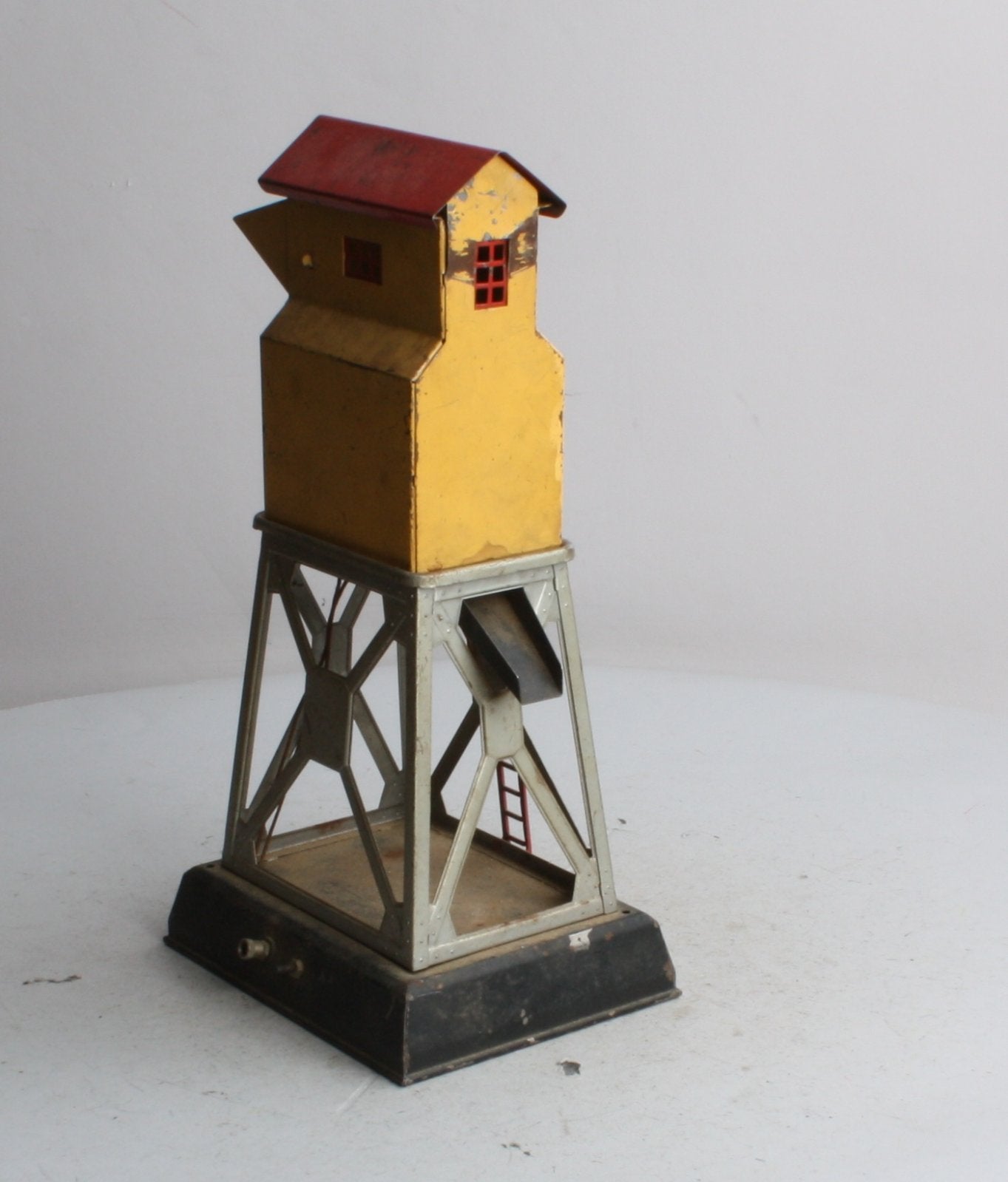 Lionel 98 Vintage O Prewar Operating Coal House