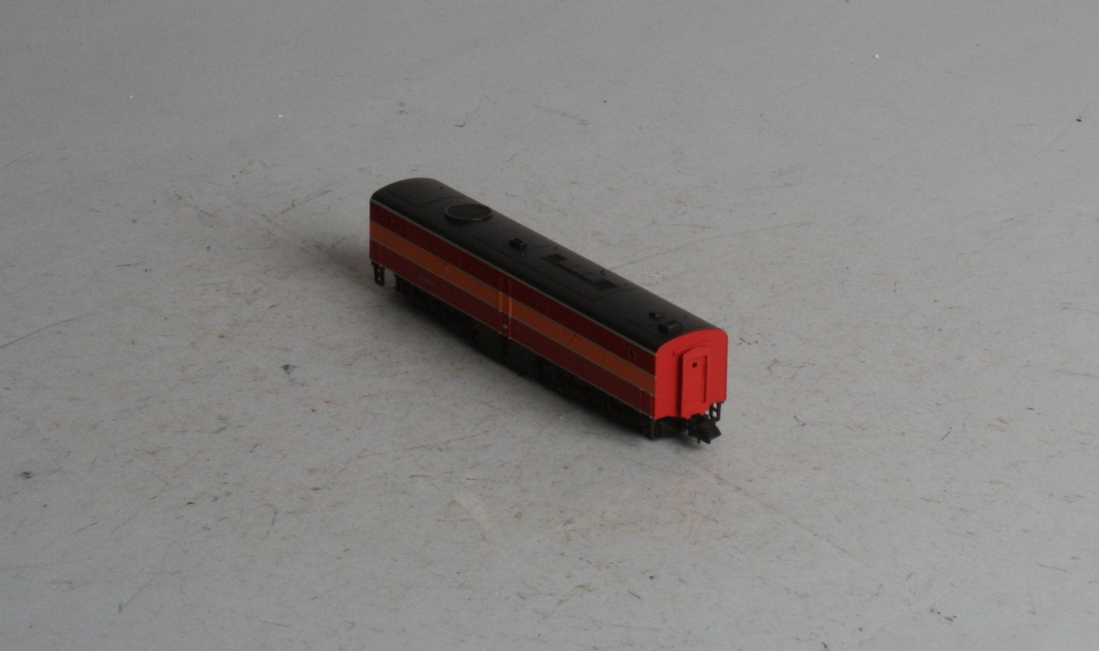 Life Like 7065 N Southern Pacific Alco PB-Unit Non-Powered Diesel #5910