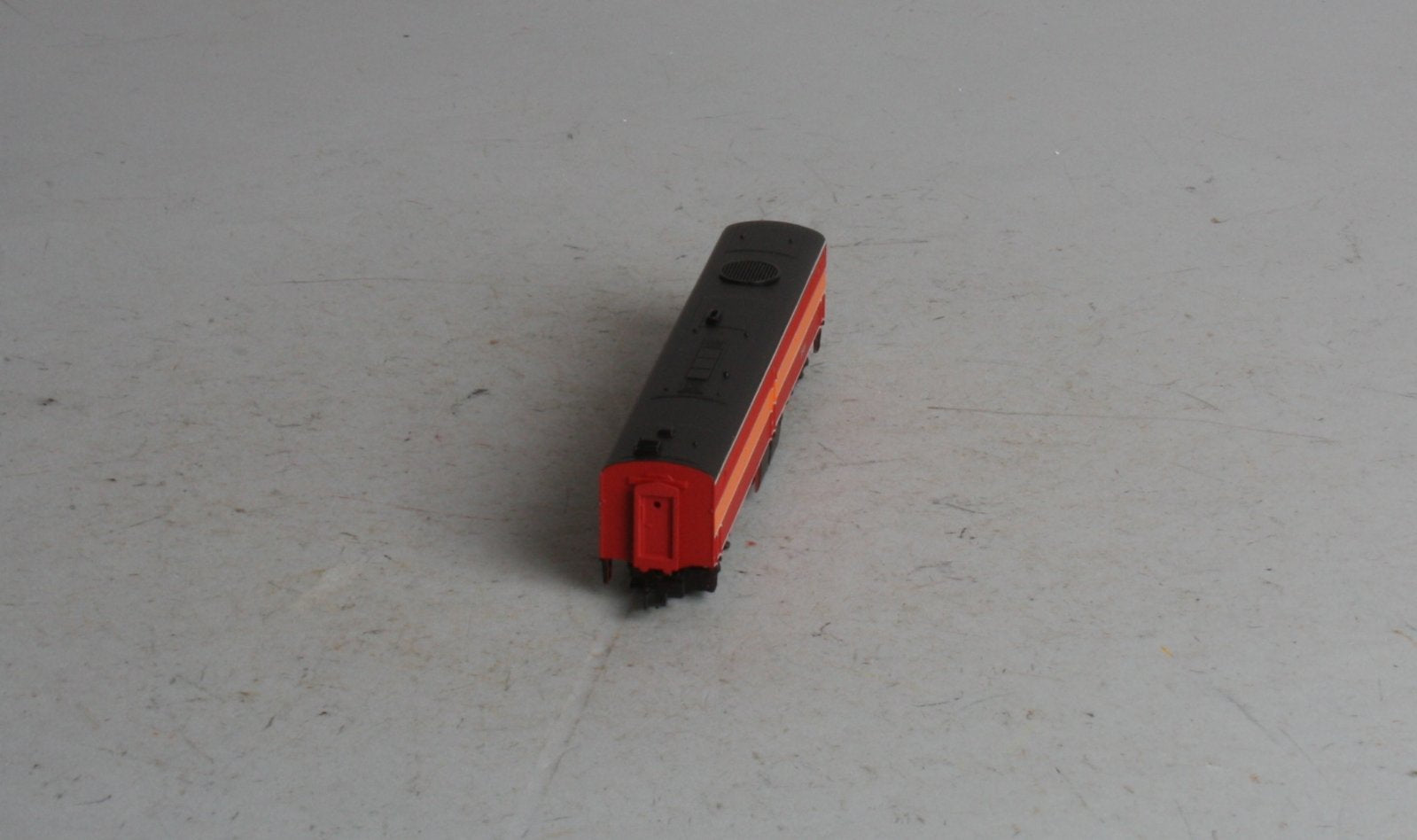 Life Like 7065 N Southern Pacific Alco PB-Unit Non-Powered Diesel #5910