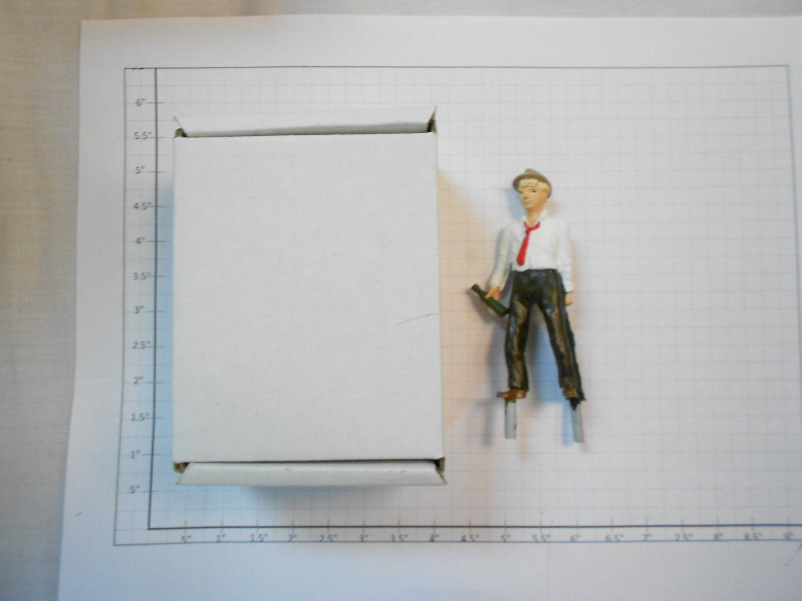 Taura Figures 10.08 White Metal Drunk Man