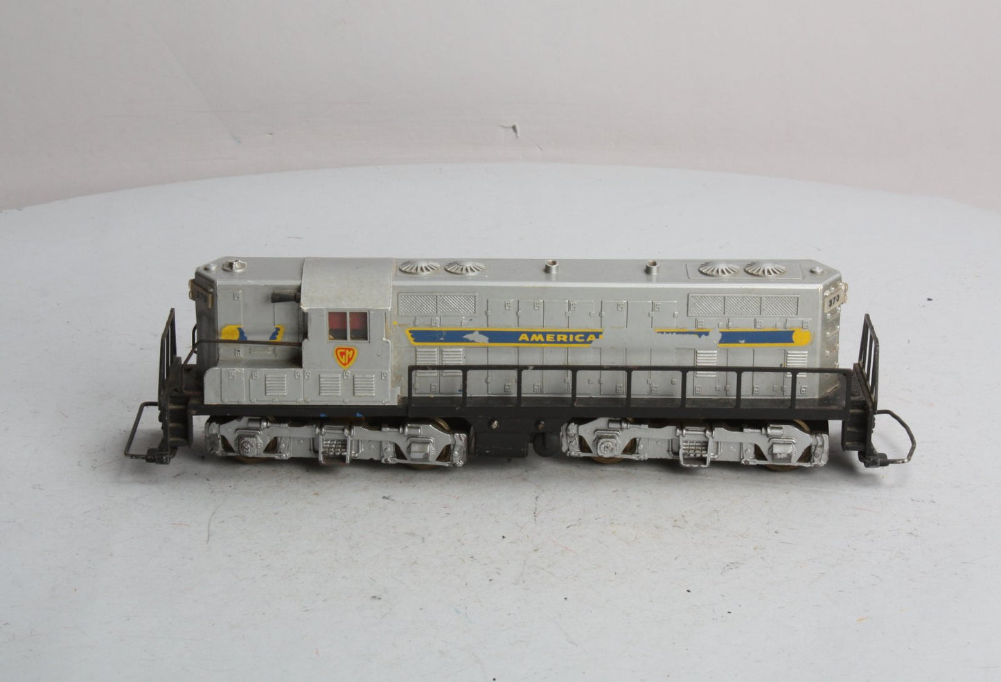 American Flyer 370 Vintage S American Flyer GM GP7 Powered Diesel Locomotive