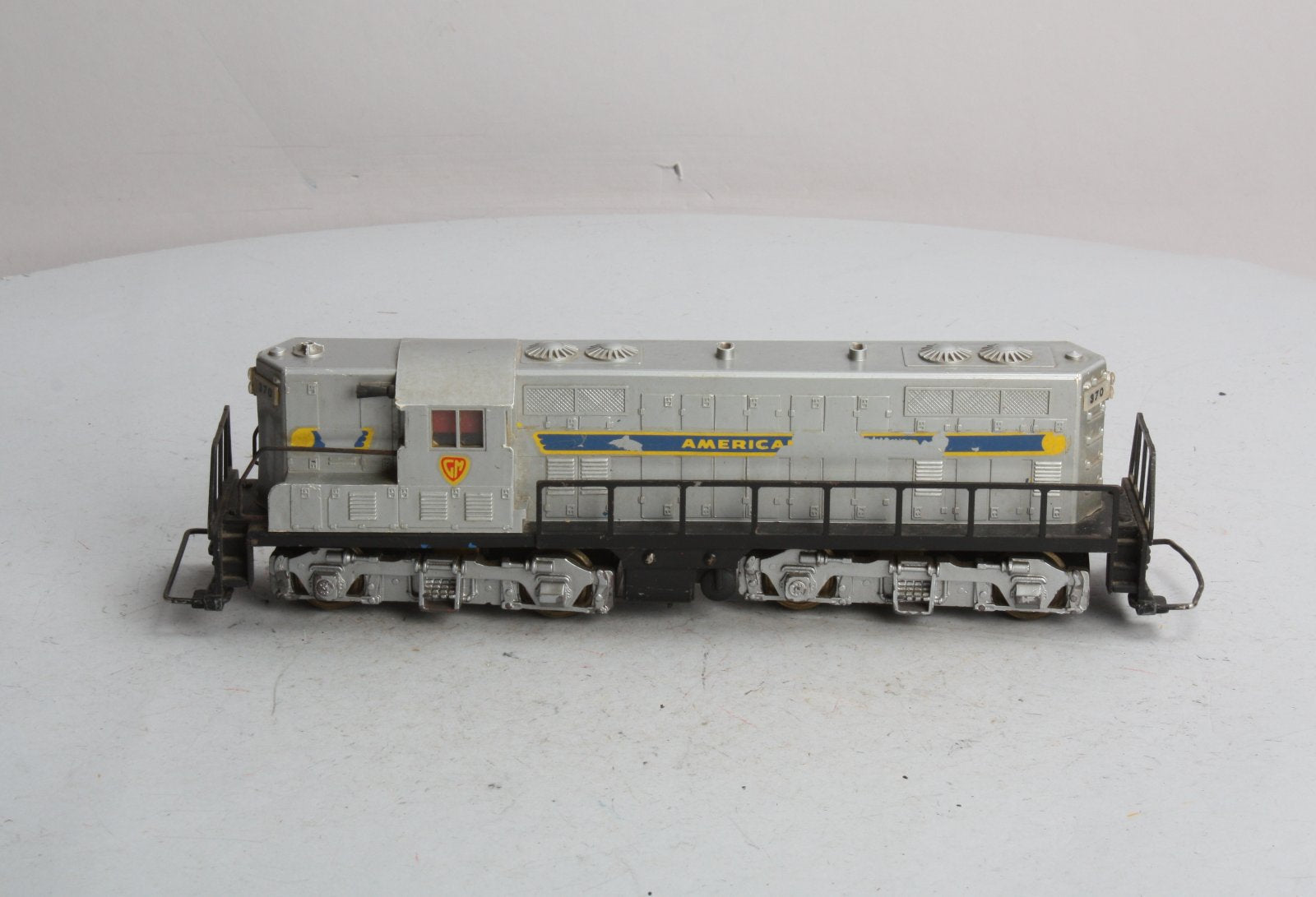 American Flyer 370 Vintage S American Flyer GM GP7 Powered Diesel Locomotive