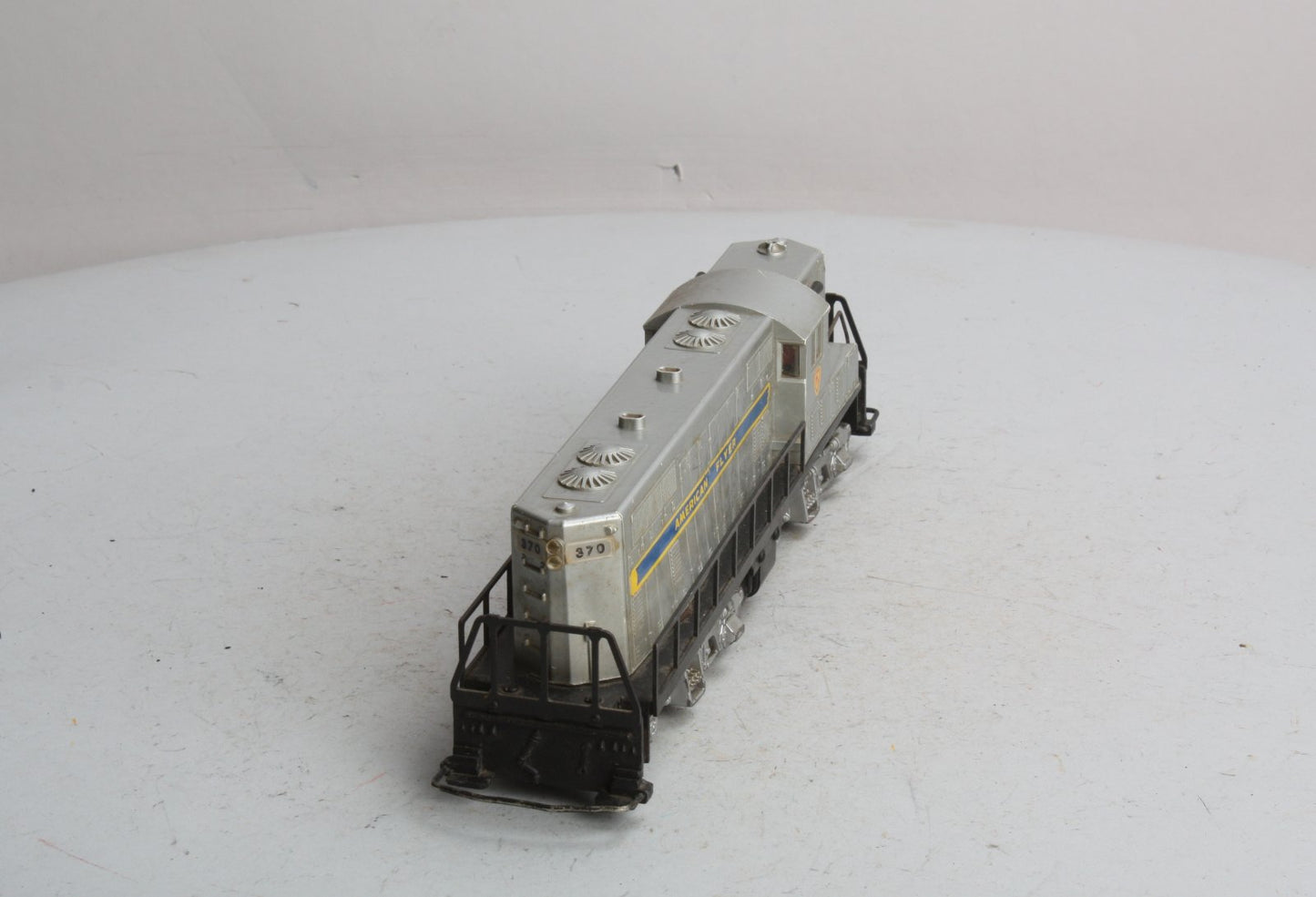 American Flyer 370 Vintage S American Flyer GM GP7 Powered Diesel Locomotive
