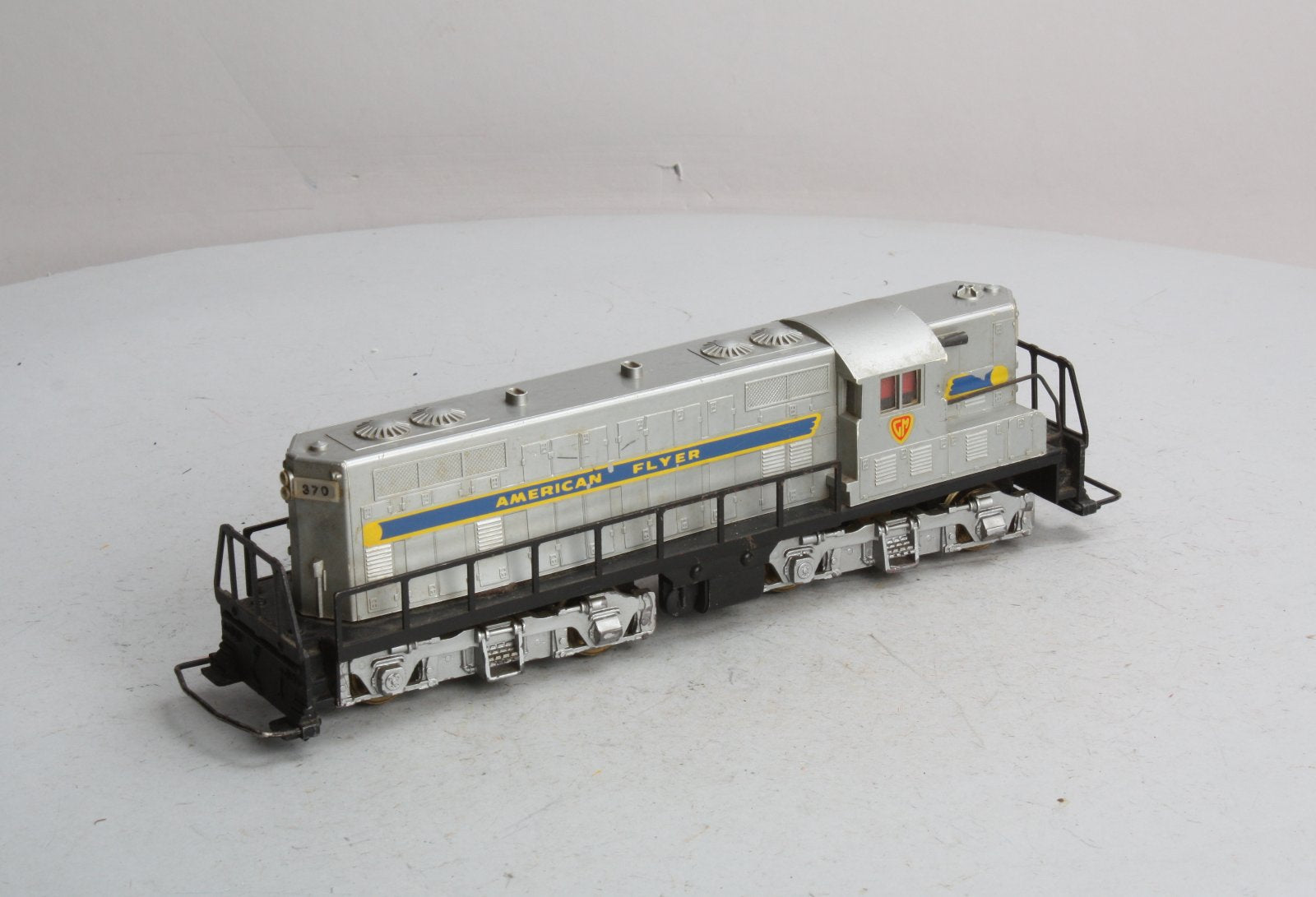 American Flyer 370 Vintage S American Flyer GM GP7 Powered Diesel Locomotive