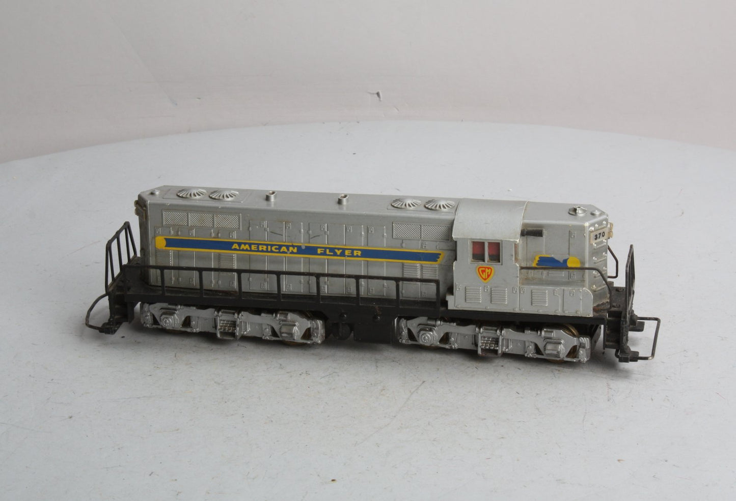 American Flyer 370 Vintage S American Flyer GM GP7 Powered Diesel Locomotive
