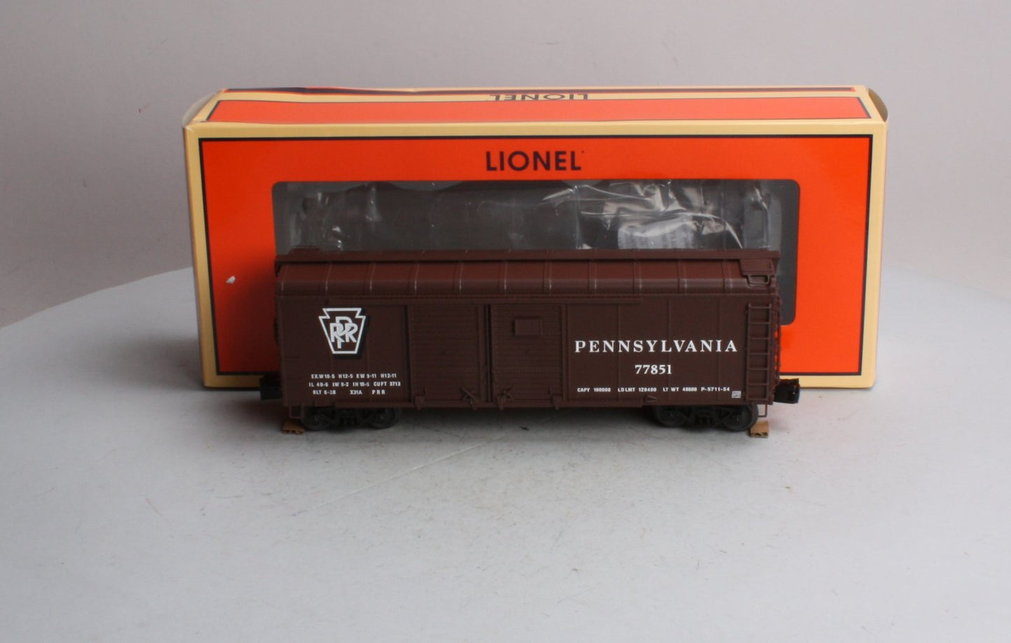 Lionel 6-17735 Pennsylvania Round Roof Boxcar #77851