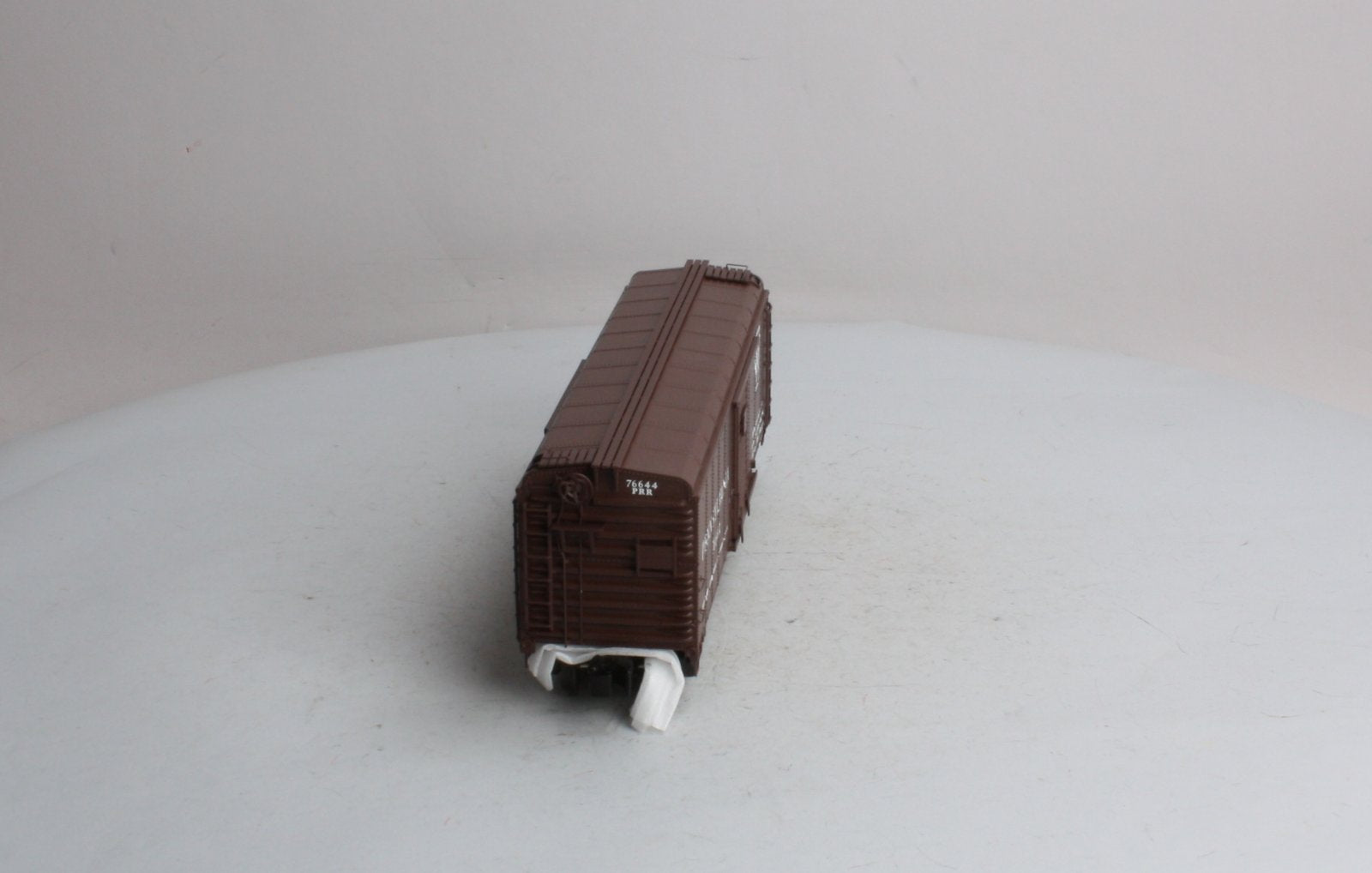 Lionel 6-17734 Pennsylvania Round Roof Boxcar #76644