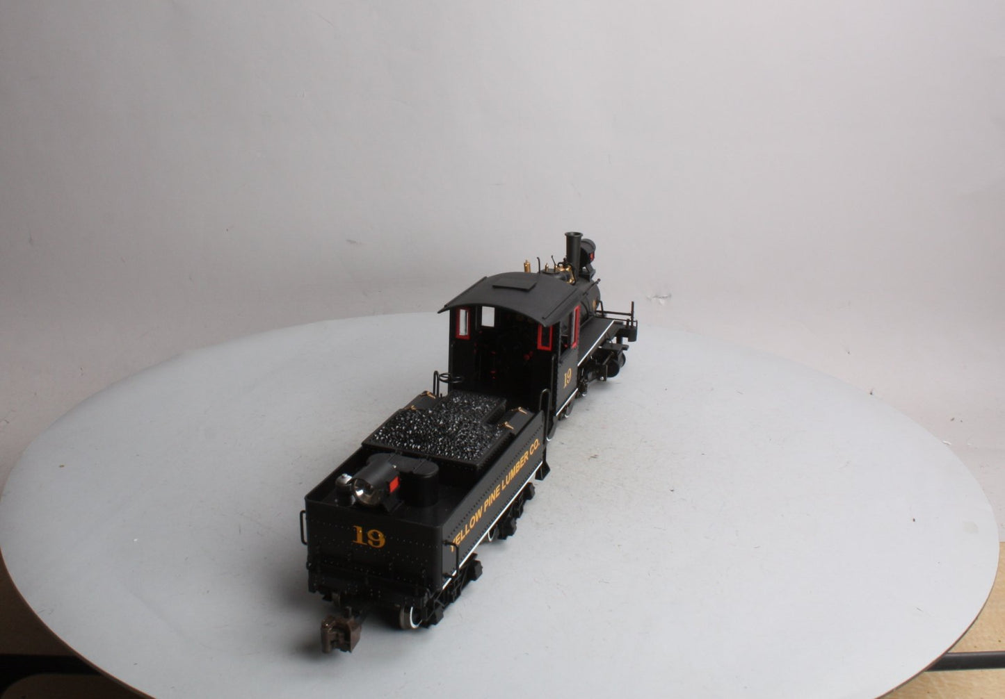 Bachmann 91556 G Yellow Pine Lumber 2-6-0 Steam Loco. & Tender