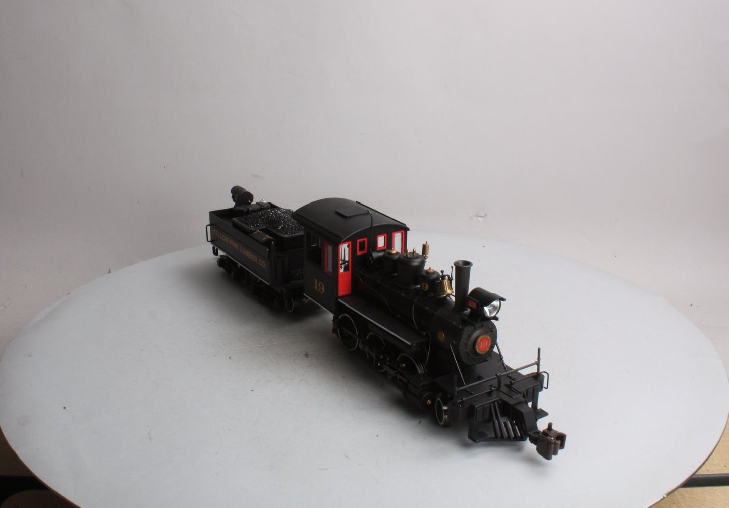 Bachmann 91556 G Yellow Pine Lumber 2-6-0 Steam Loco. & Tender