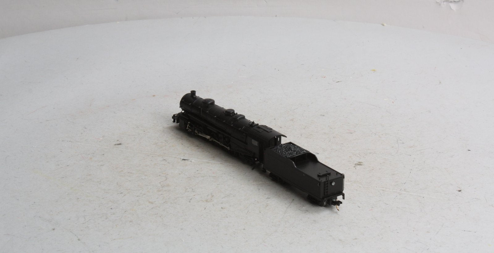 Con-Cor 0001-003900 N Undecorated USRA Heavy 2-10-2 Steam Loco & Tender