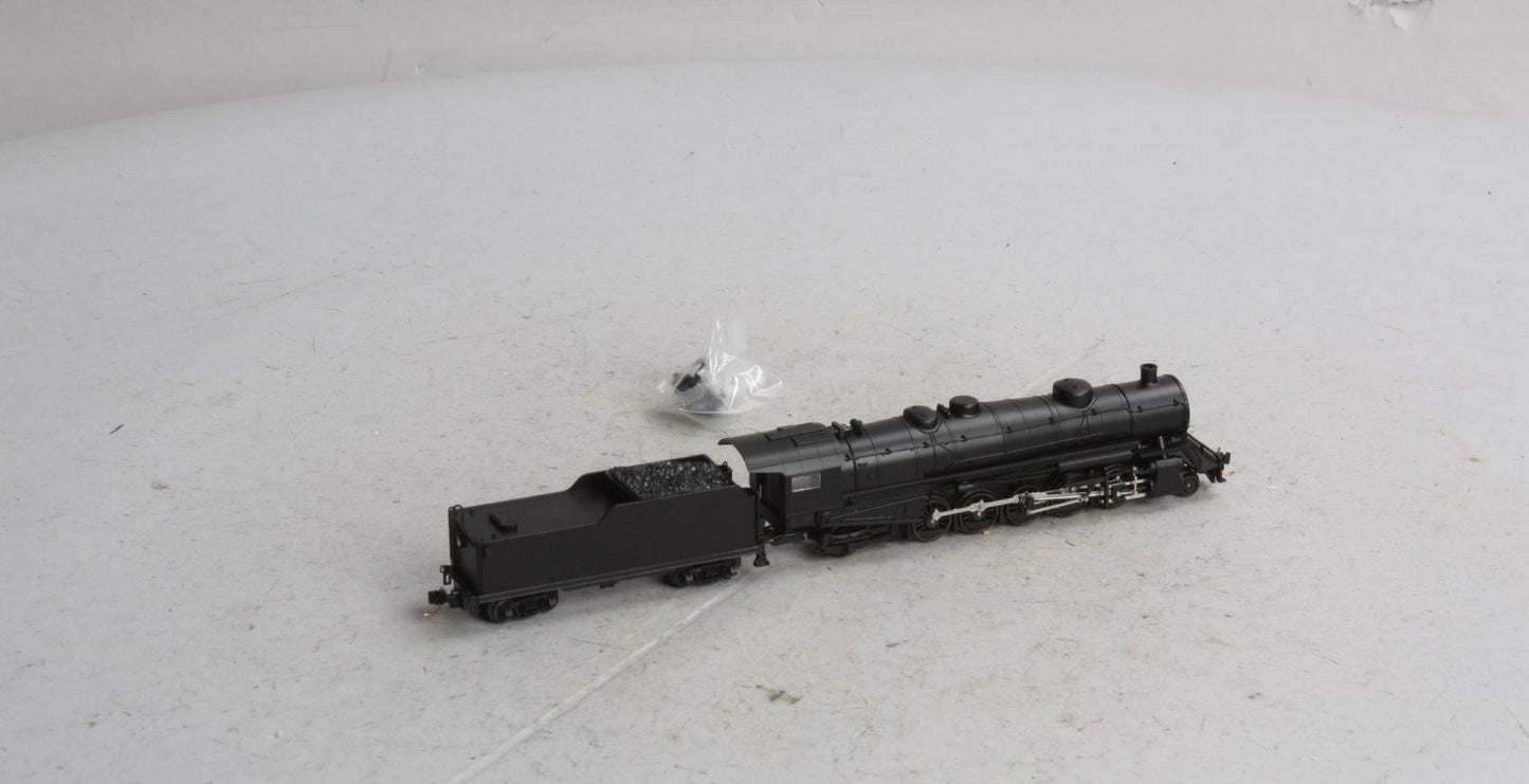 Con-Cor 0001-003900 N Undecorated USRA Heavy 2-10-2 Steam Loco & Tender