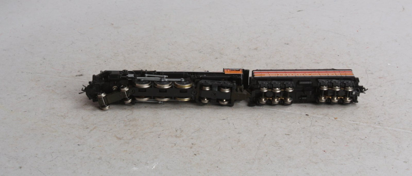 Con-Cor 3004 N Scale Southern Pacific 4-6-4 Steam Locomotive & Tender