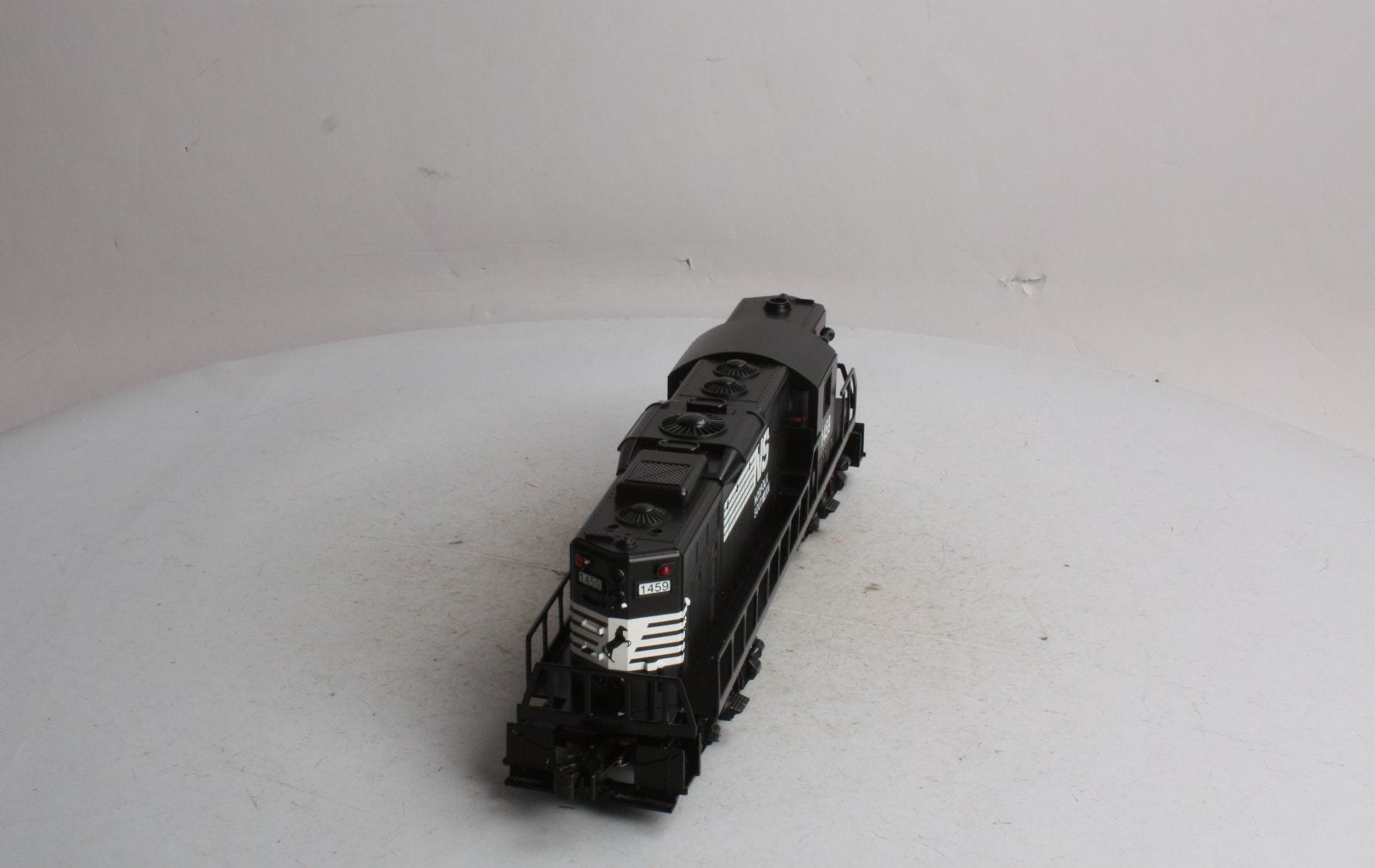 Williams 21415 Norfolk Southern GP9 Powered Diesel Locomotive