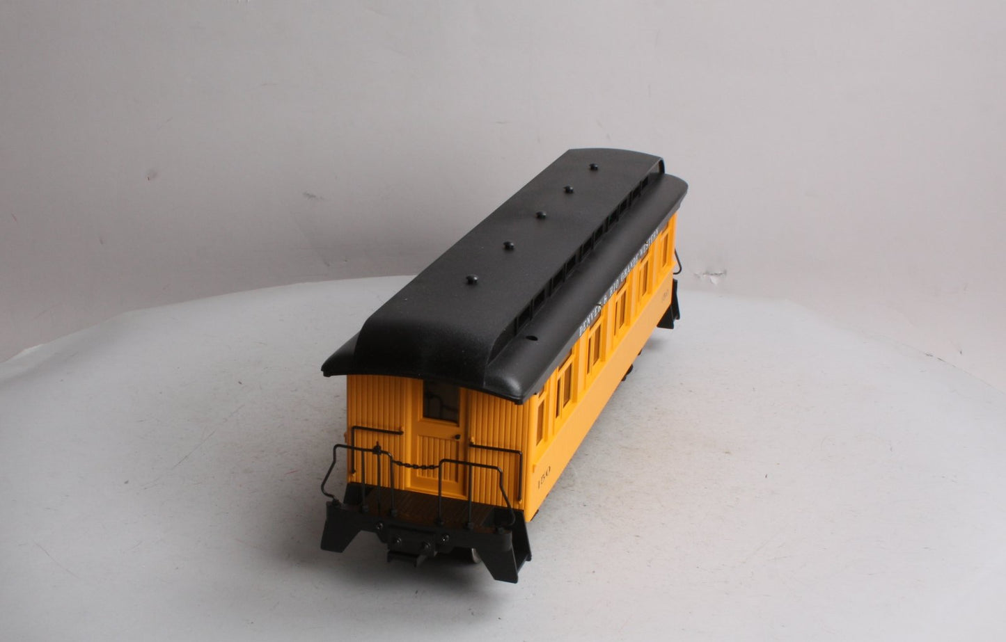 Hartland 06217 G Scale Denver & Rio Grande Western Long Passenger Coach
