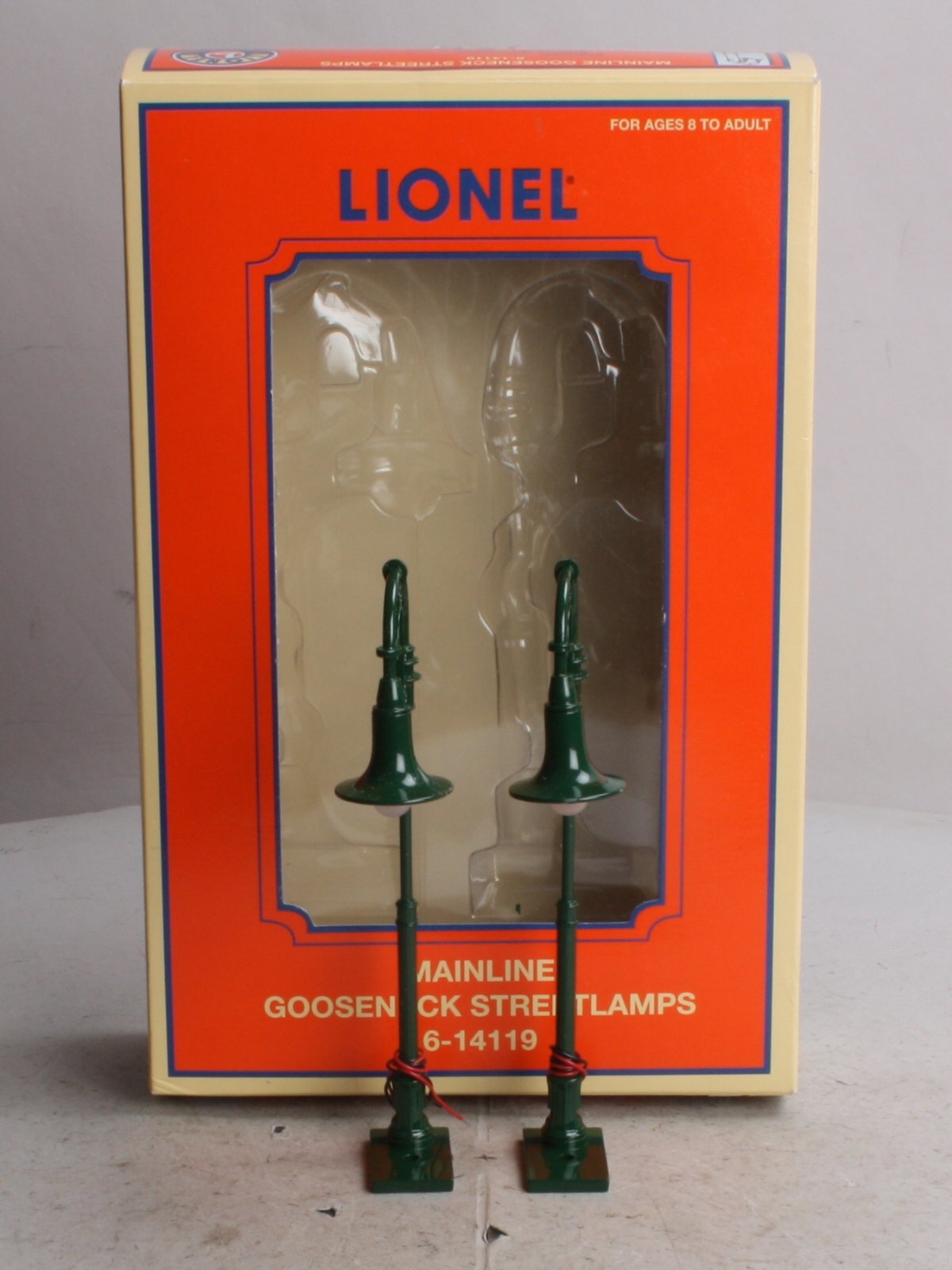 Lionel 6-14119 Green Mainline Gooseneck Street Lamps (Box of 2)