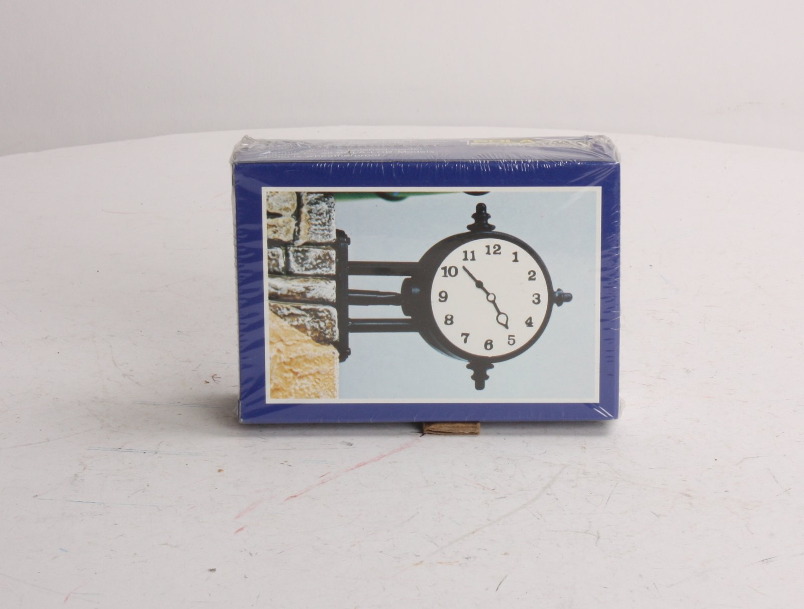 Pola 973 G Scale Illuminated Station Clock