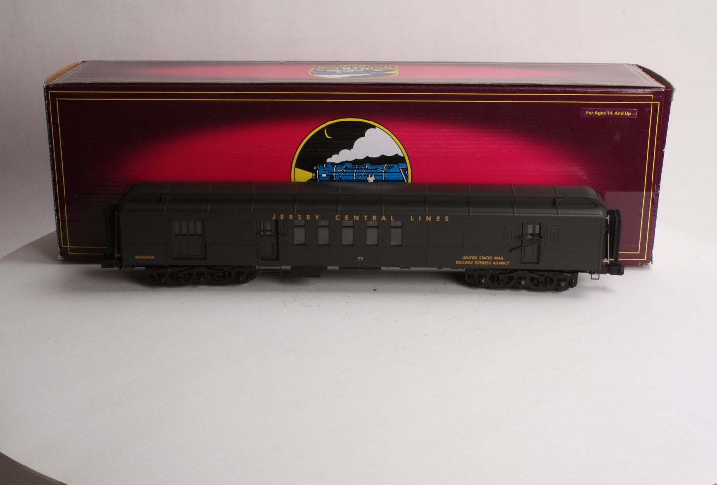MTH 20-4297 Jersey Central 70’ Madison RPO Passenger Car