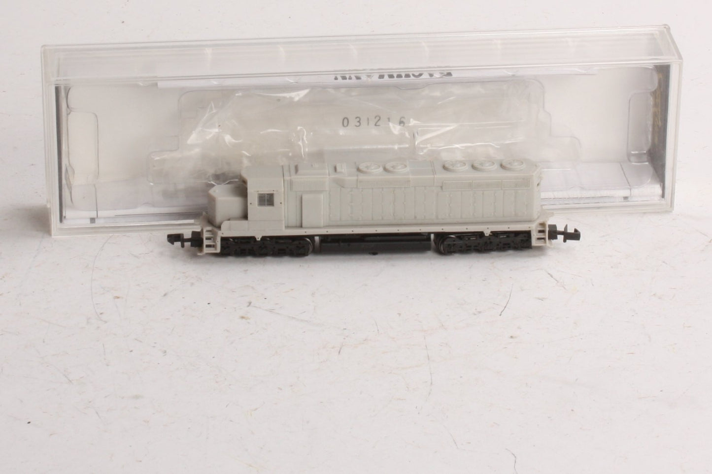 Spectrum 82751 Undecorated EMD SD45 Diesel Locomotive