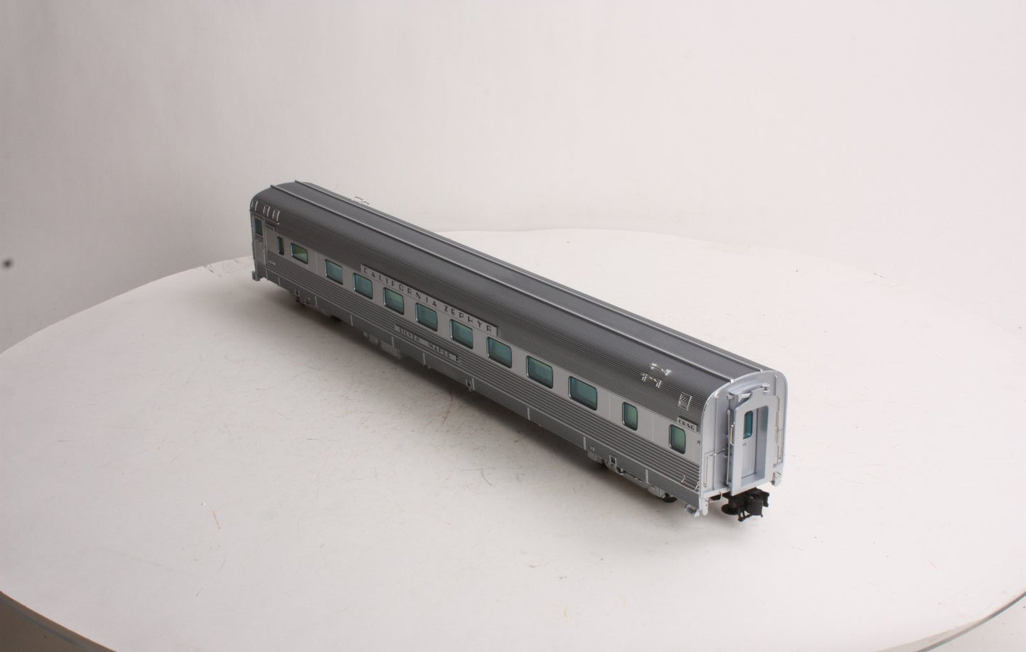 Atlas 30011861 O CB&Q California Zephyr "Silver Maple" Sleeping Car (3-Rail)