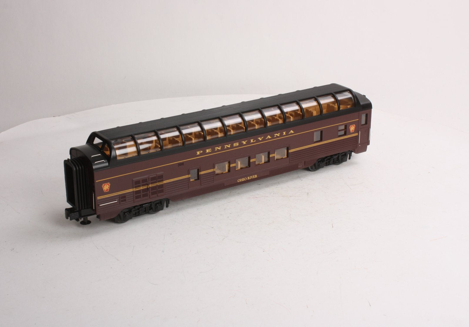 MTH 30-67157 PRR 60' Streamlined Full-Length Vista Dome