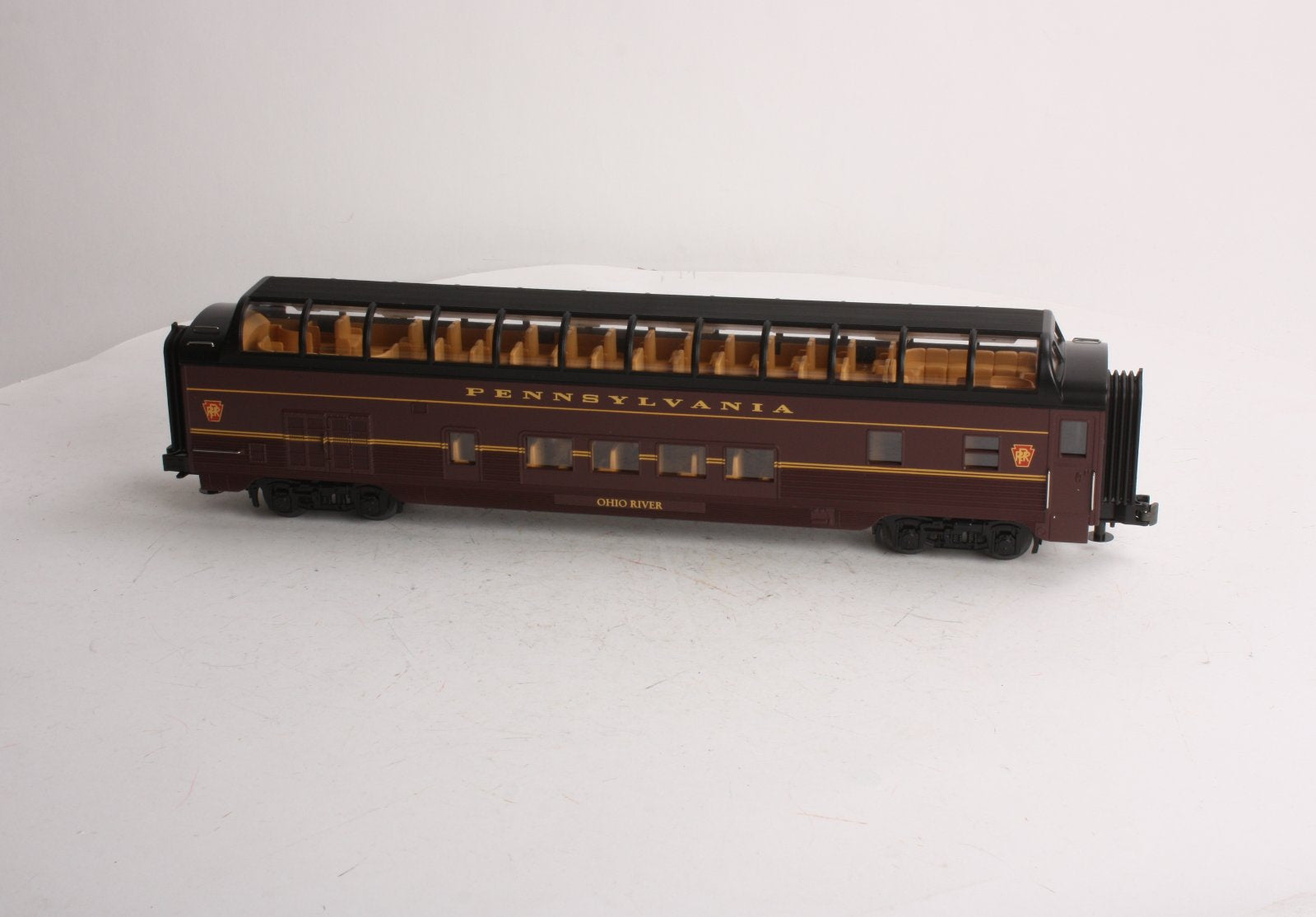 MTH 30-67157 PRR 60' Streamlined Full-Length Vista Dome