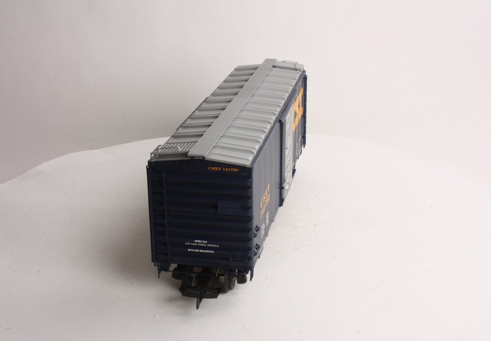 USA Trains R19208A G CSX 40' Boxcar #141753