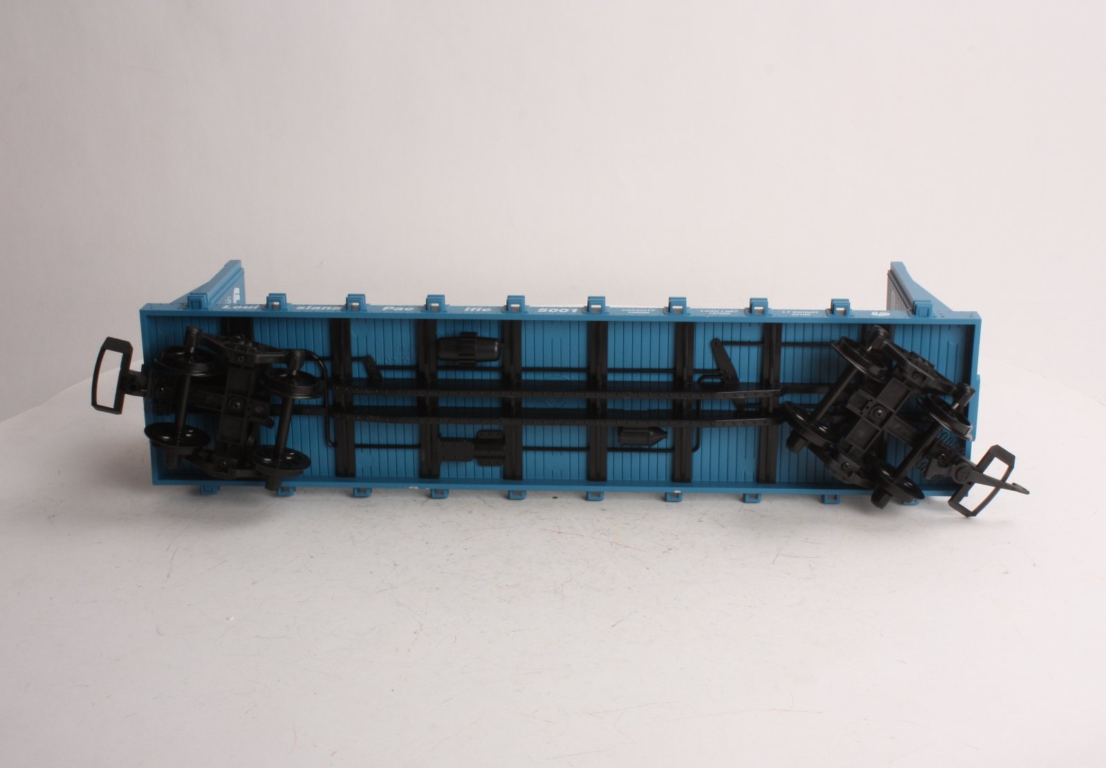 USA Trains R17406 G Blue Louisiana Pacific Centerbeam Flatcar #5001