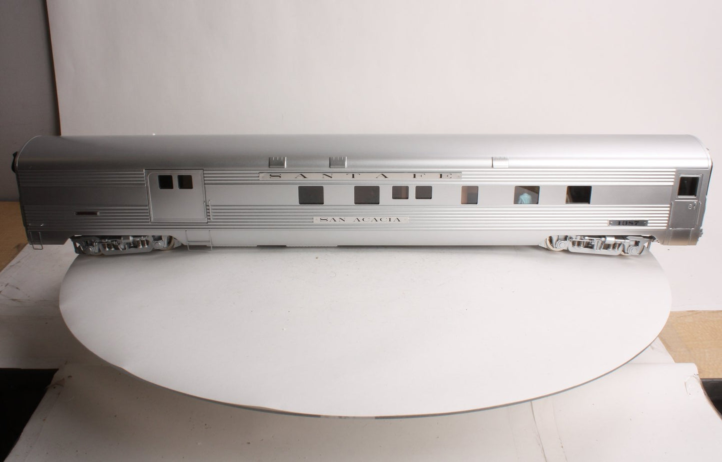 USA Trains 310003 G Scale Santa Fe "San Acacia" Combine Car - Metal Wheels