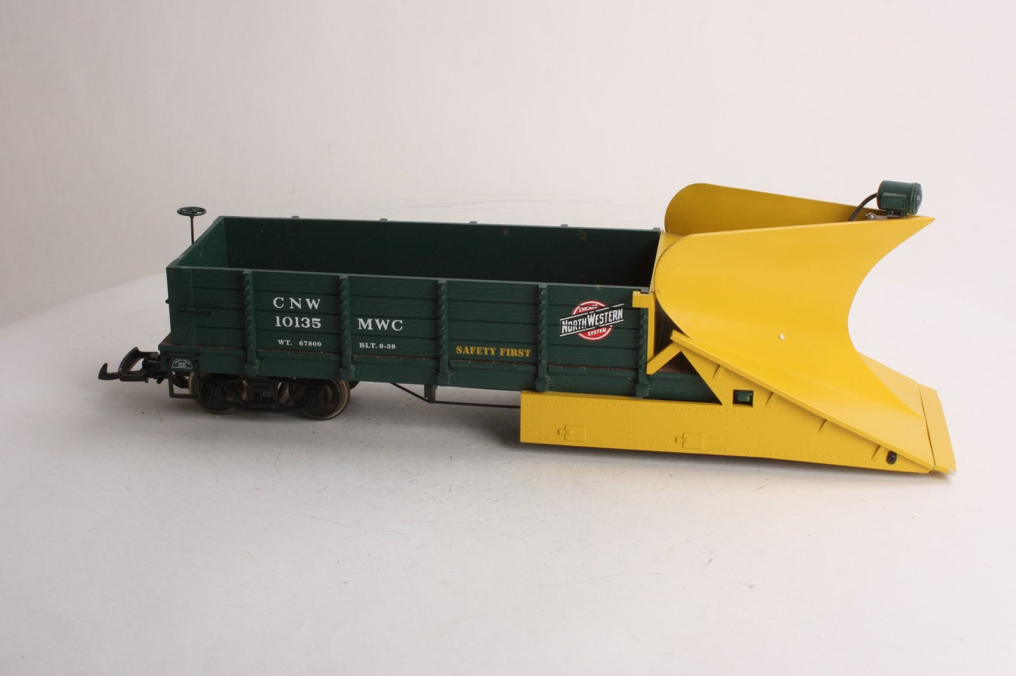 Aristo-Craft 46703 C&NW Wedge Snow Plow