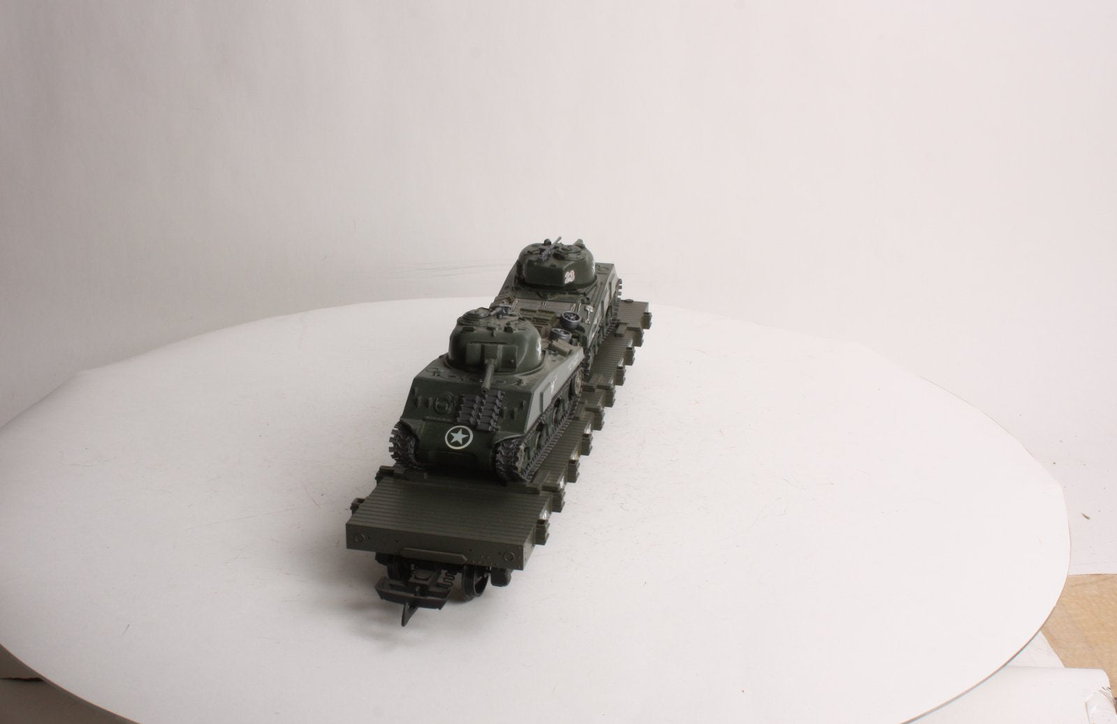 USA Trains R1740 G U.S. Army Flat Car with Tanks #G4941