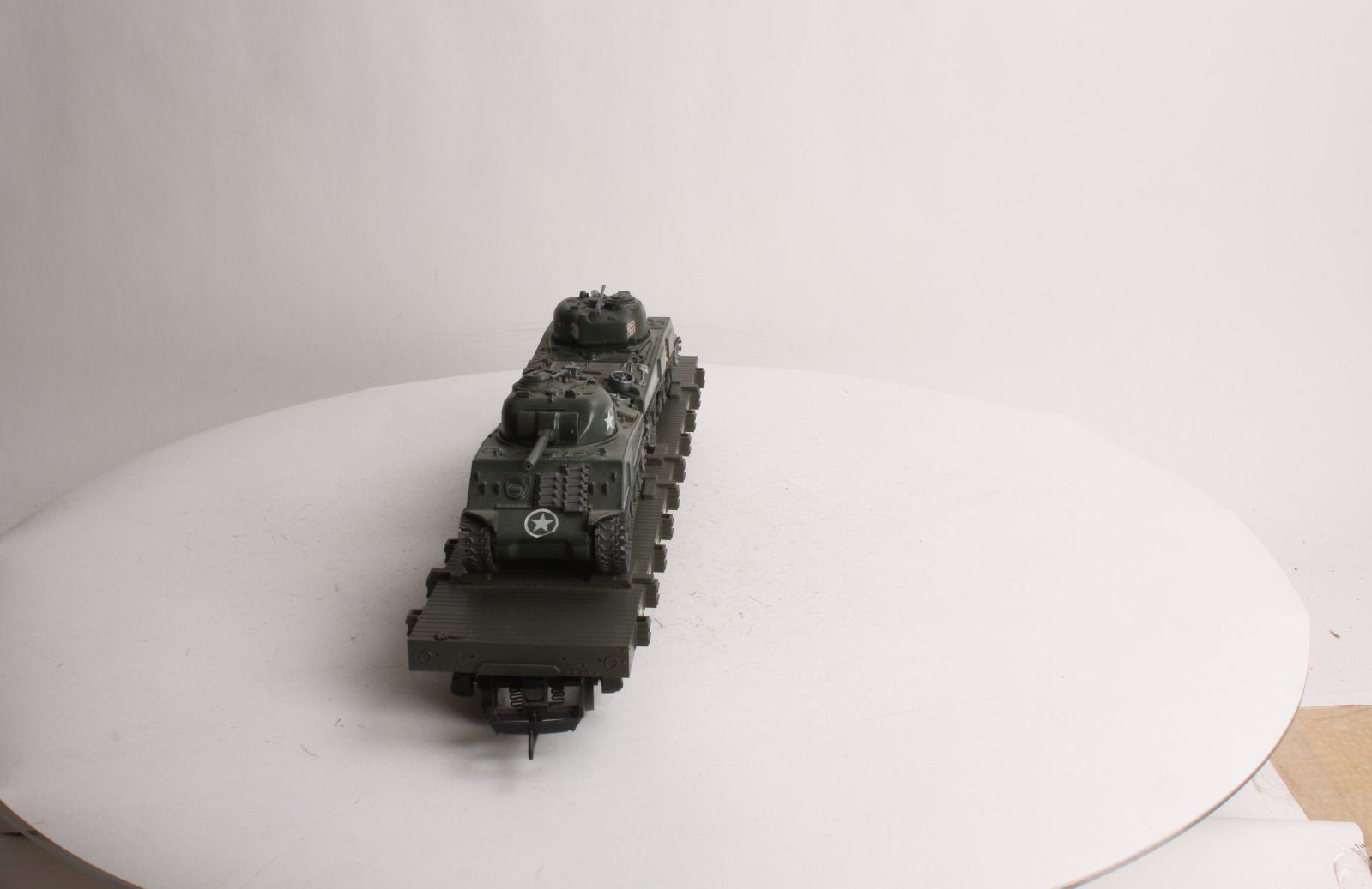 USA Trains R1740 G U.S. Army Flat Car with Tanks #G4941