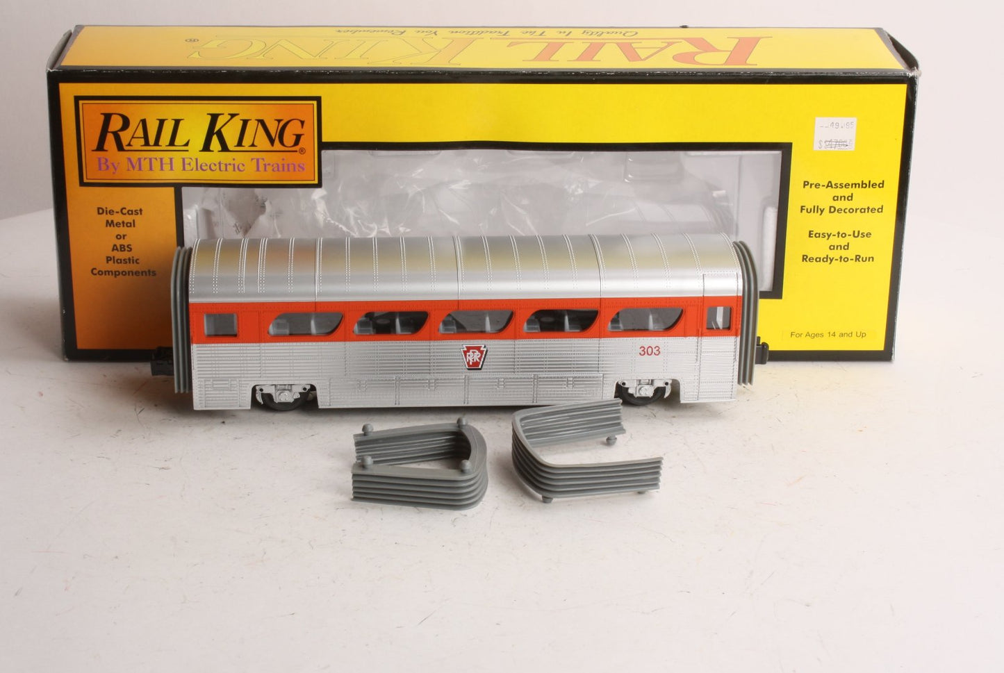 MTH 30-6172 Pennsylvania Aerotrain Coach Car #303