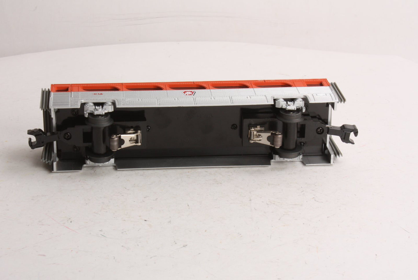 MTH 30-6173 Pennsylvania Aerotrain Coach Car #304