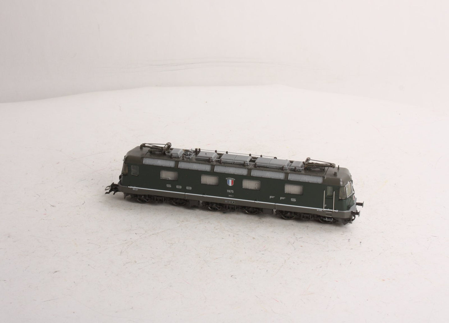 Marklin 37324 HO Scale Serie Re 6/6 Electric Locomotive