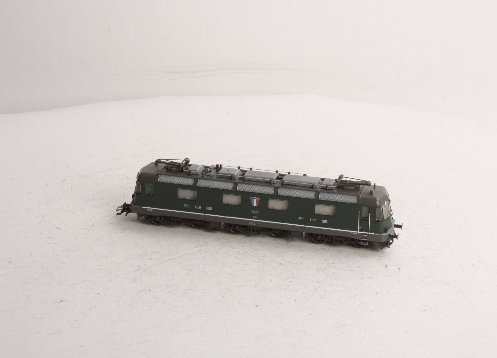 Marklin 37324 HO Scale Serie Re 6/6 Electric Locomotive