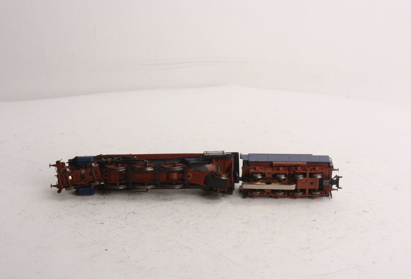 Marklin 39023 HO Scale DR Class 18.3 Steam Locomotive