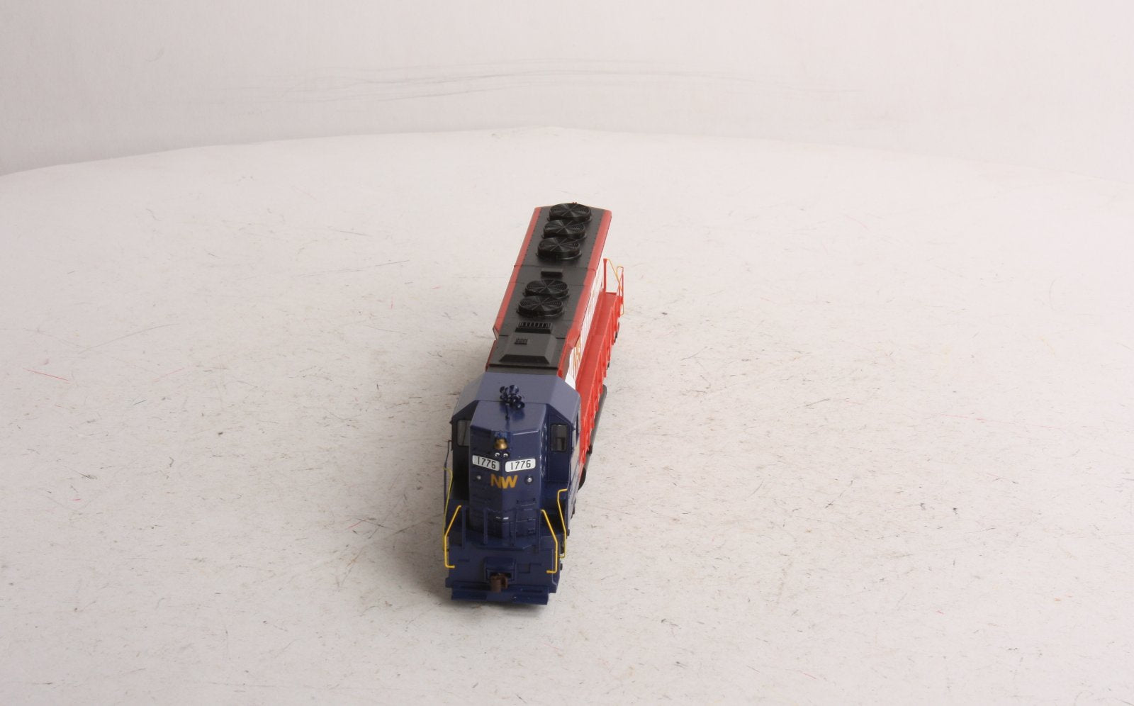 Athearn 95416 HO N&W/Bicentennial RTR SD45 Diesel Locomotive #1776