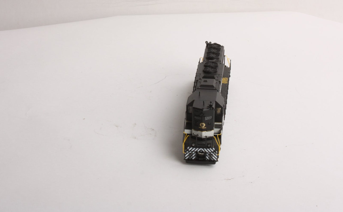 Broadway Limited 1252 HO Southern EMD SD40-2 High Hood Powered Diesel Loco #3207