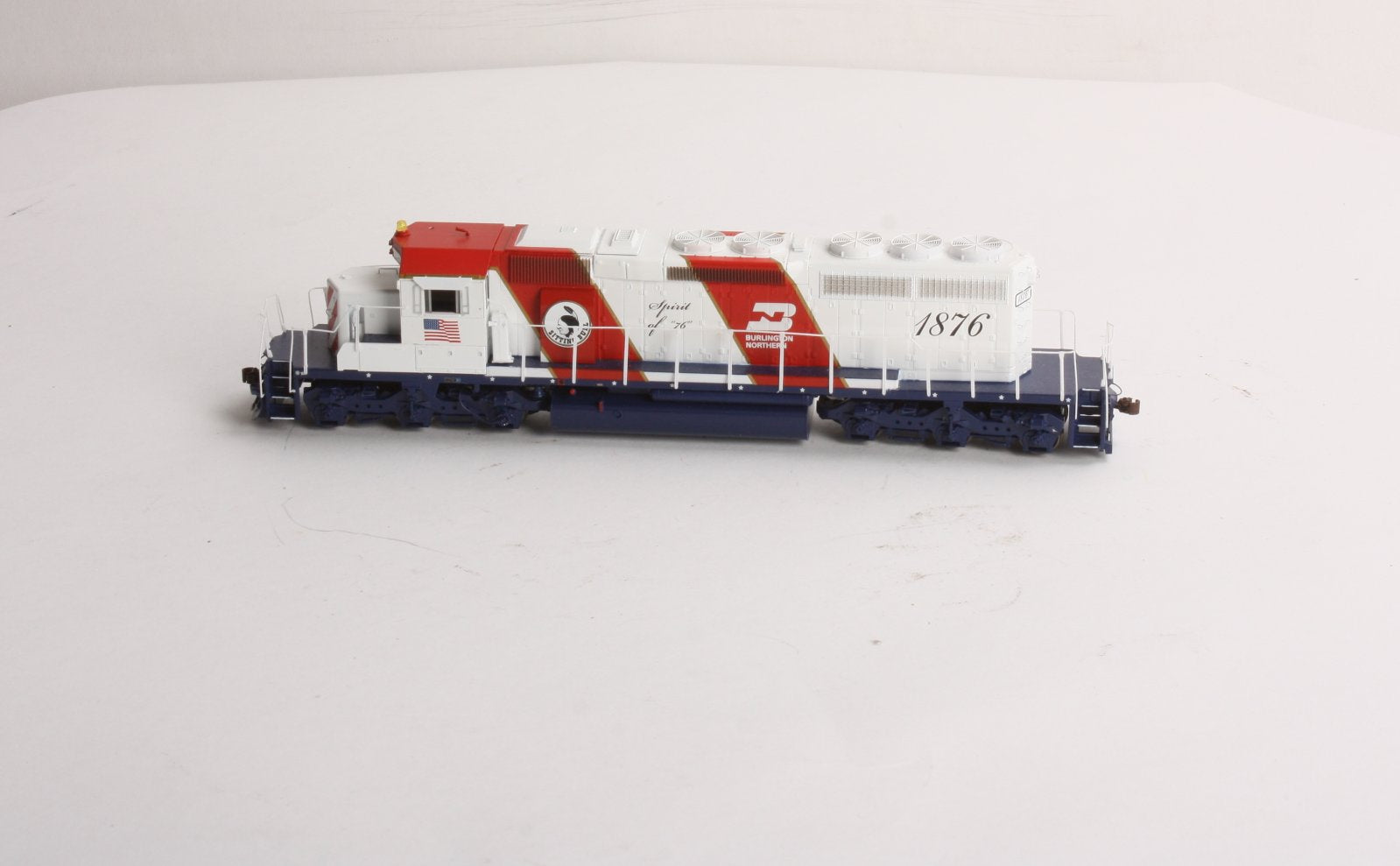 Athearn 1876 HO Burlington Northern SD40-2 Diesel Locomotive