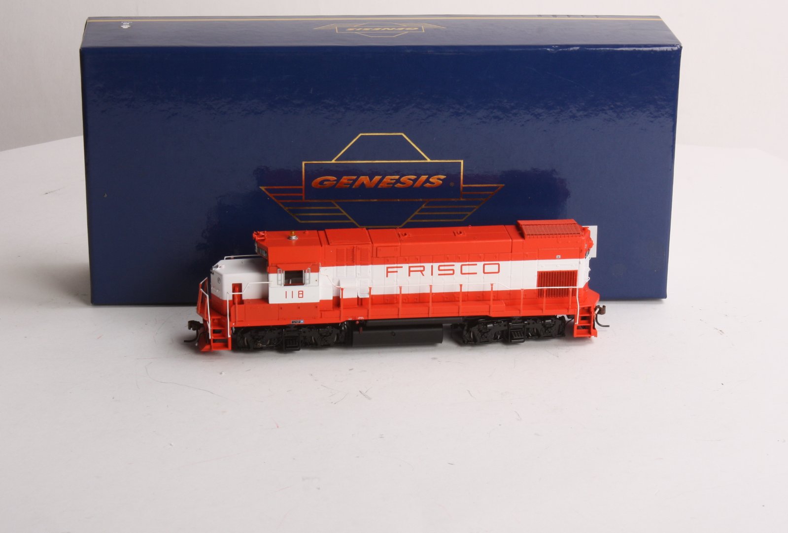 Athearn G68020 HO Scale Frisco GP15-1 Diesel Locomotive #118