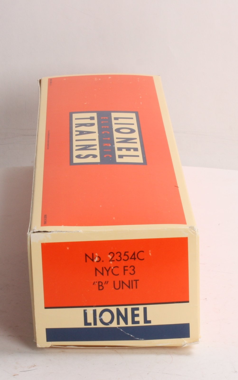 Lionel 6-38380 O Gauge NYC Archive 'Red Lightning' Non-Powered F3 Diesel B-Unit