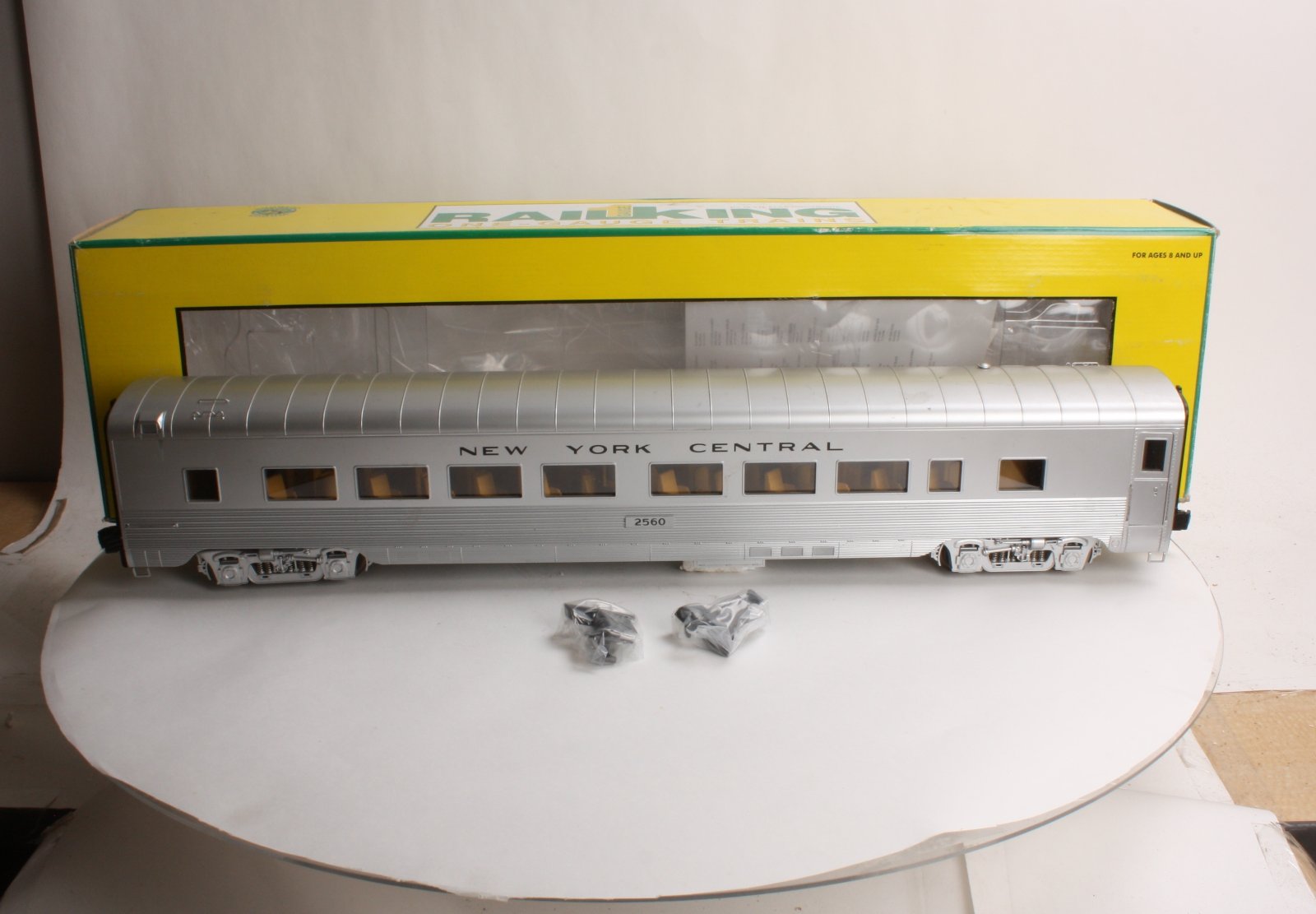 MTH 70-67004 New York Central G Scale Streamlined Passenger Coach