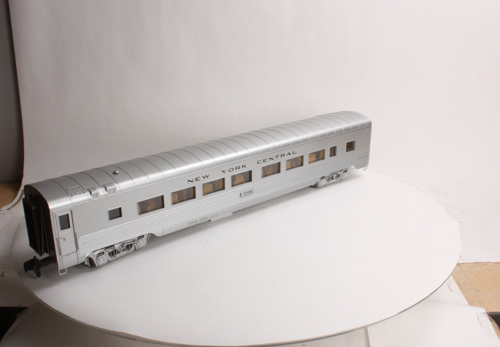 MTH 70-67004 New York Central G Scale Streamlined Passenger Coach