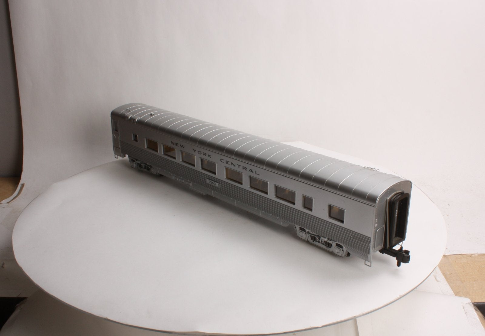 MTH 70-67004 New York Central G Scale Streamlined Passenger Coach