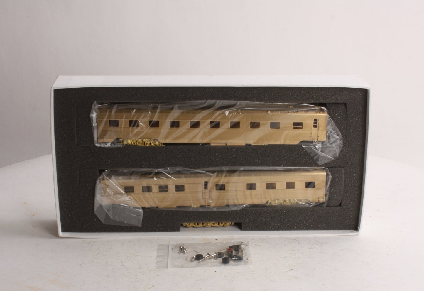 The Coach Yard 0312 HO Scale Brass 1941 COSF Diner Set
