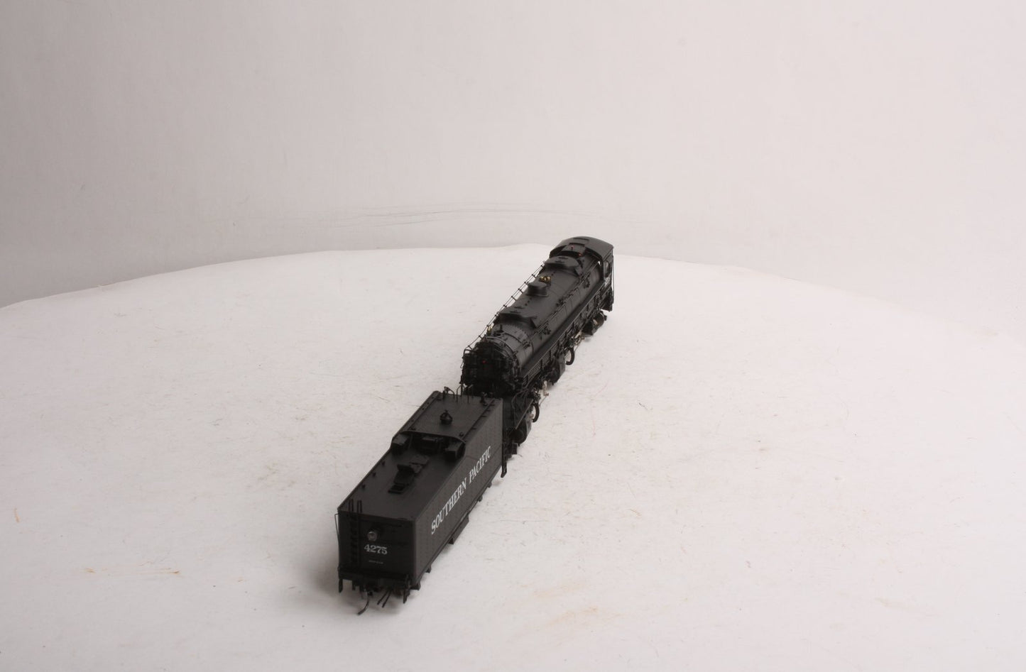 InterMountain 59002S HO SP AC-12 4-8-8-2 Steam Locomotive and Tender #4275