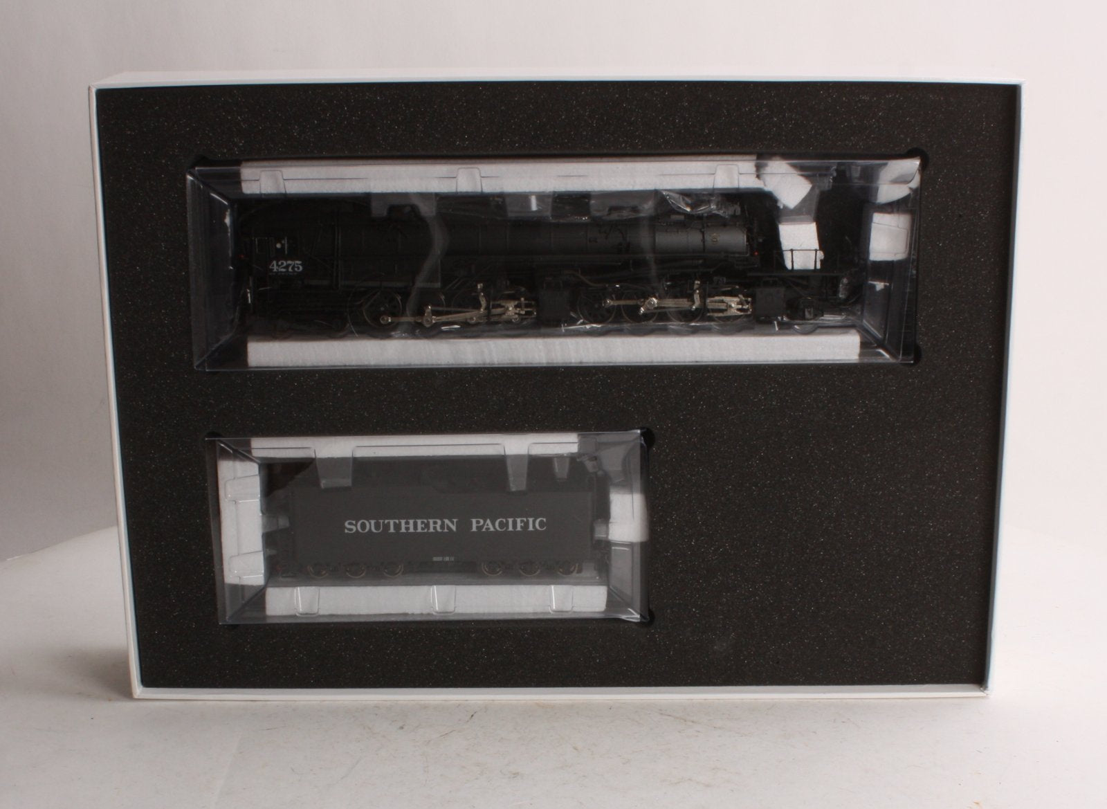 InterMountain 59002S HO SP AC-12 4-8-8-2 Steam Locomotive and Tender #4275