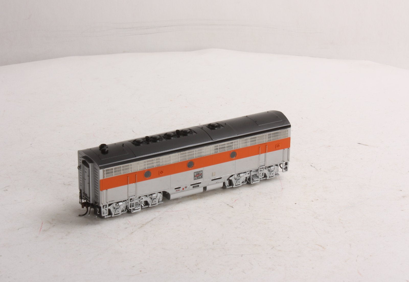 Athearn G22319 HO F7B w/DCC & Sound, WP #804-B