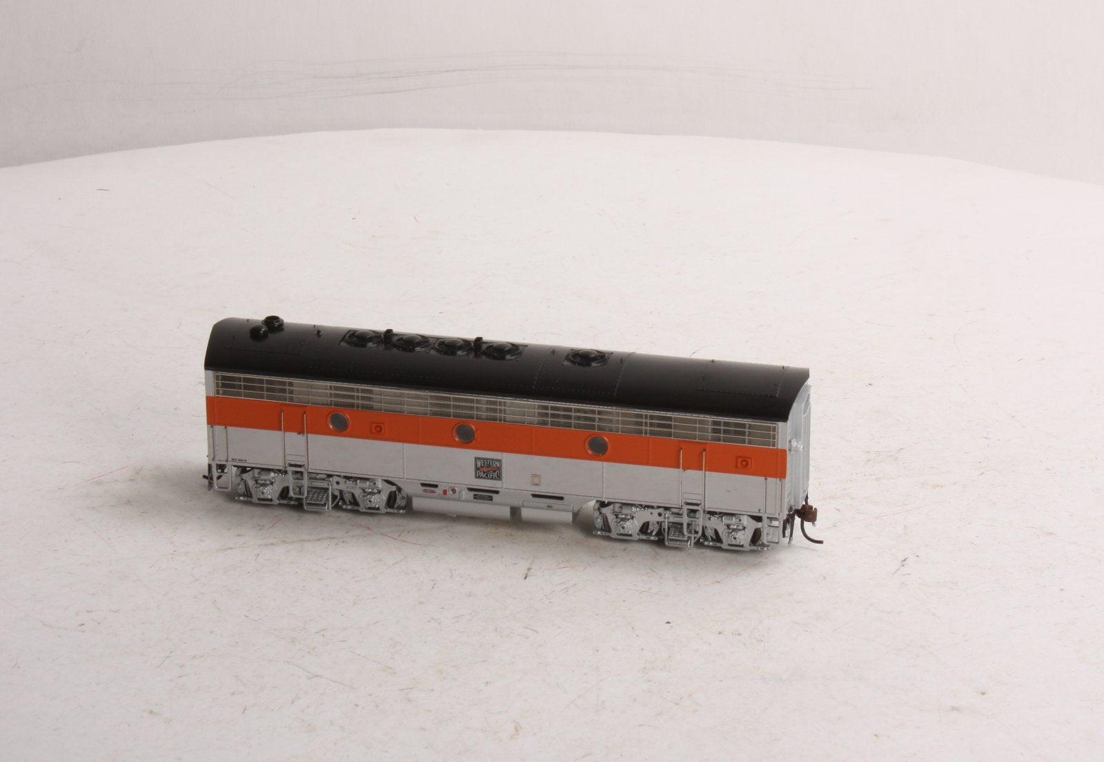 Athearn G22319 HO F7B w/DCC & Sound, WP #804-B